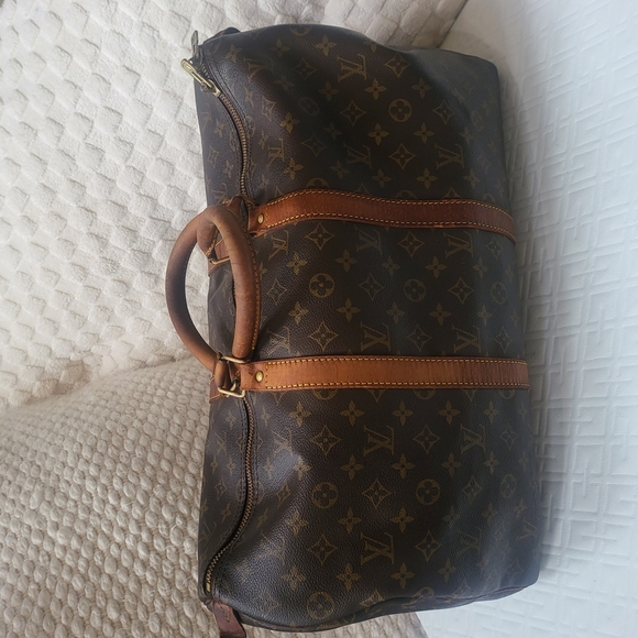 Louis Vuitton Keepall 50 100% Authentic Monogram Duffel Bag - Picture 3 of 9